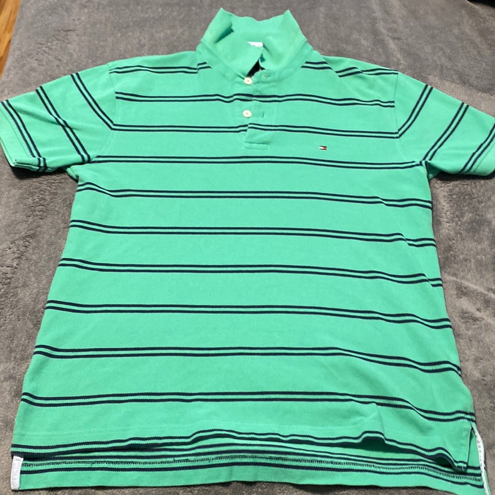 Green Tommy Hilfiger collard shirt